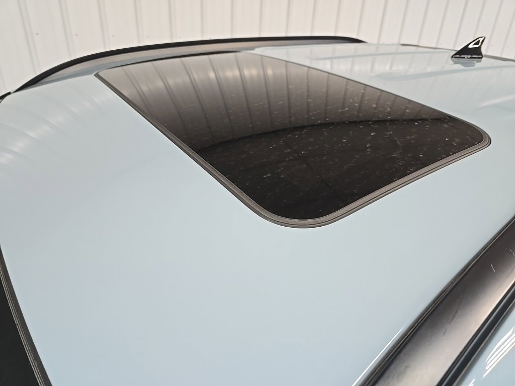 Used 2022 Hyundai Santa Cruz SEL Premium image 11