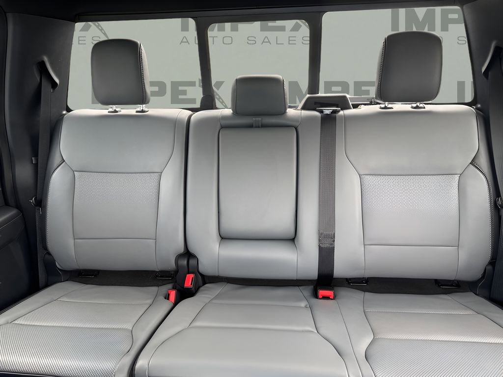 Used 2023 Ford F150 Lightning Lariat image 12