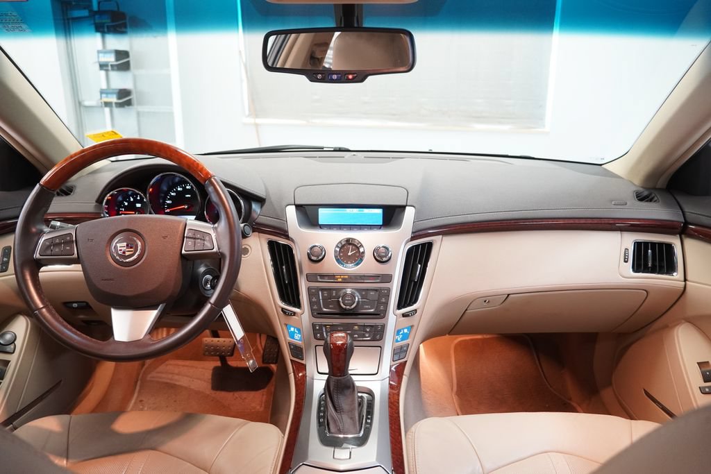Used 2011 Cadillac CTS Luxury AWD/4WD image 17