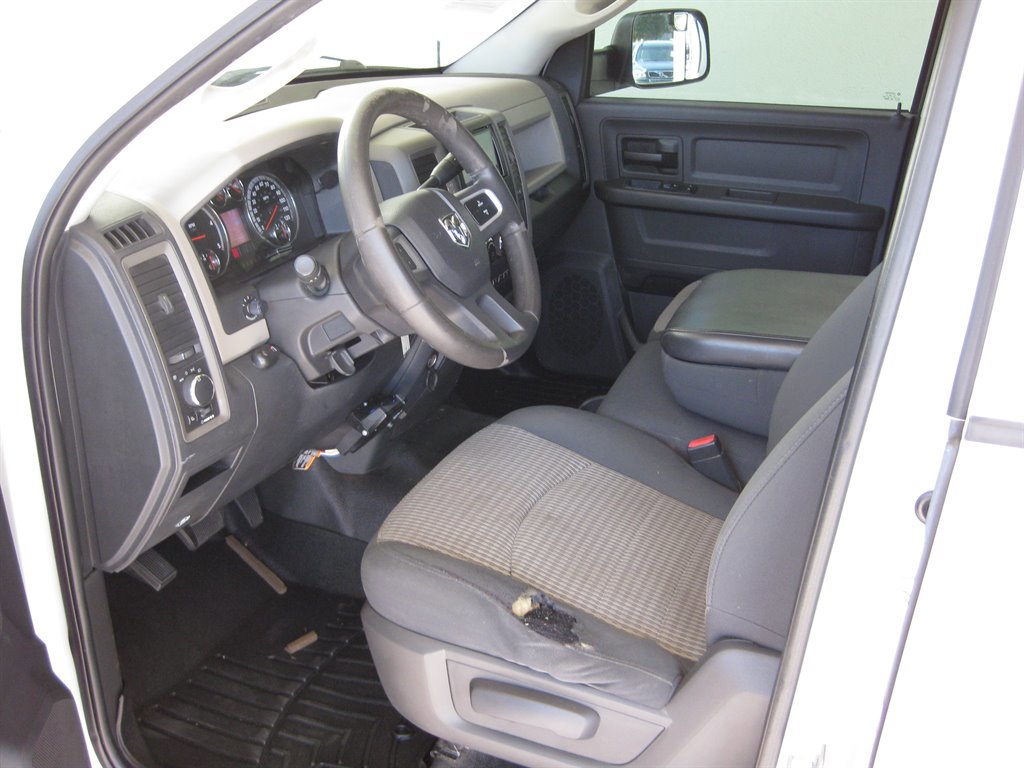 Used 2011 RAM 2500 ST w/ ST Popular Equipment Group RWD image 13