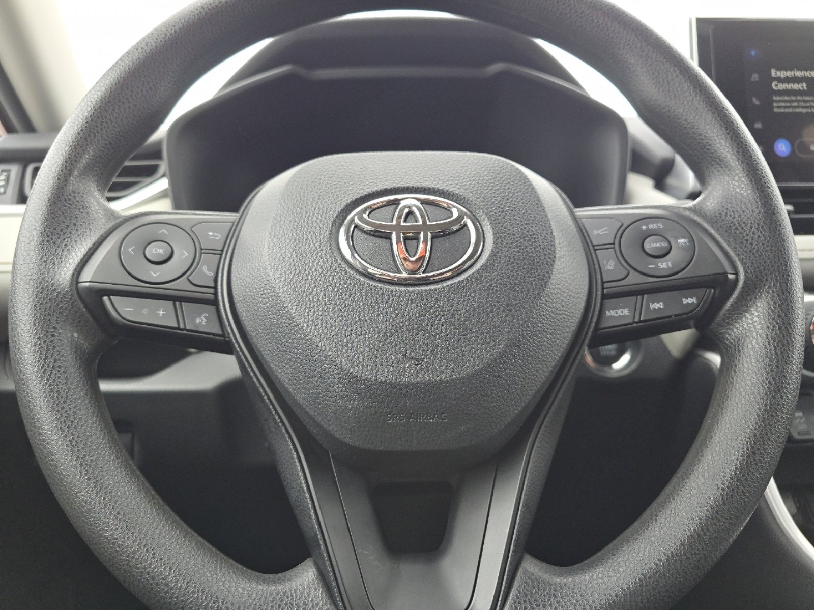 Used 2023 Toyota RAV4 XLE AWD/4WD image 26