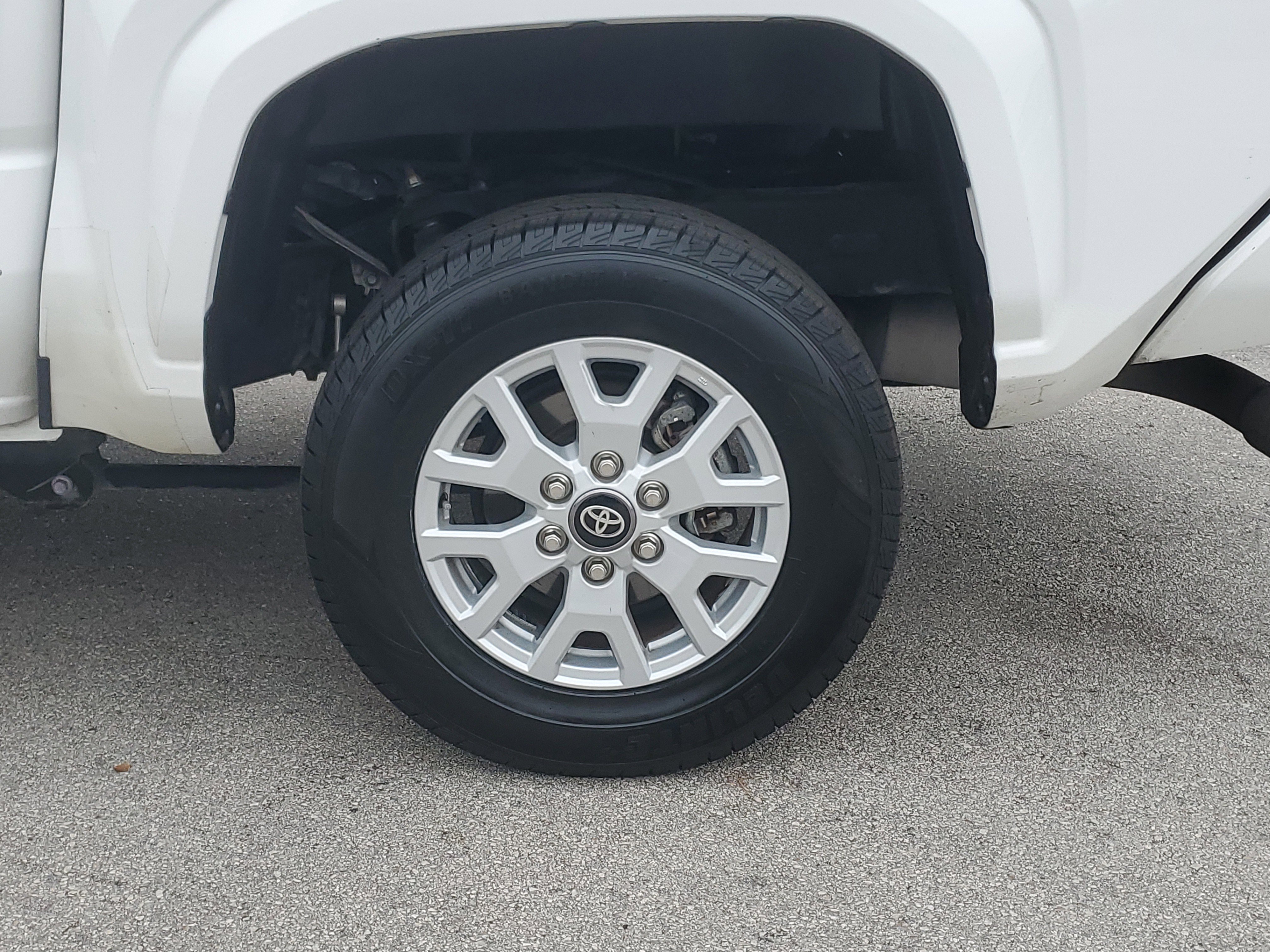 Used 2024 Toyota Tacoma SR5 image 28