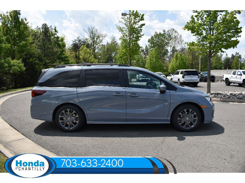 New 2026 Honda Odyssey Touring image 8