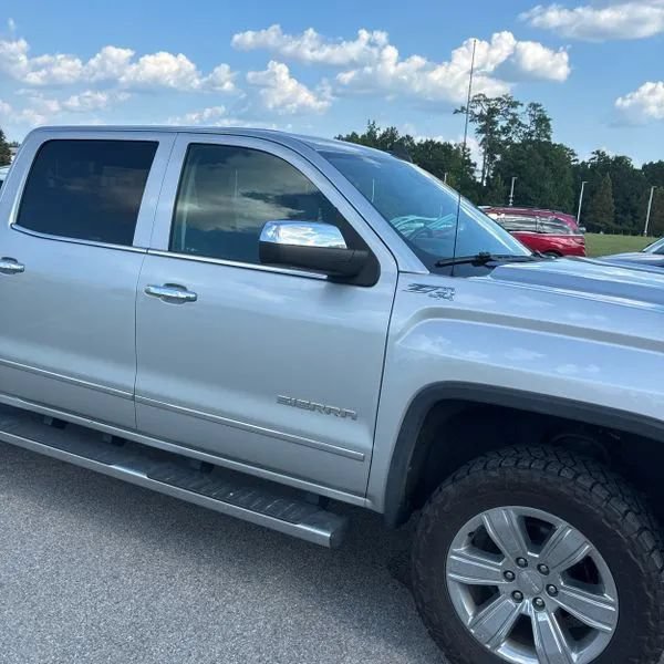Used 2018 GMC Sierra 1500 SLT AWD/4WD image 14