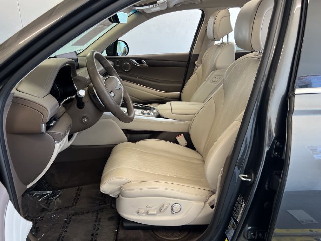 Used 2021 Genesis GV80 3.5T Advanced + AWD/4WD image 32