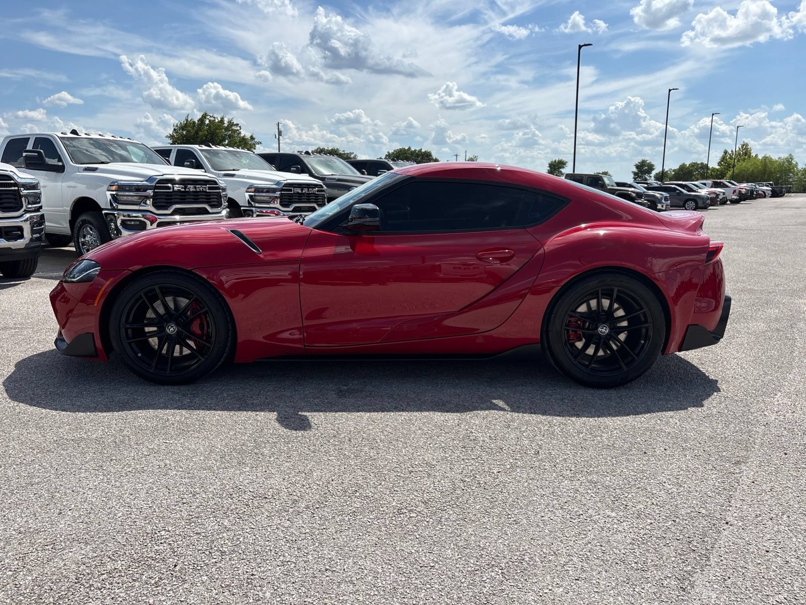 Used 2020 Toyota Supra Launch Edition w/ Driver Assist Package RWD video 2