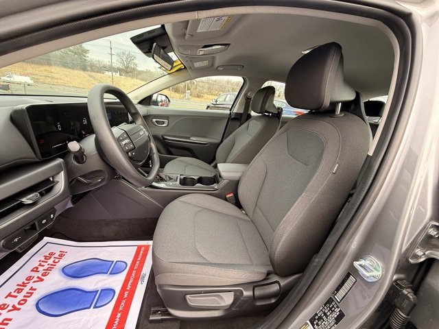 Used 2025 Kia K4 LXS image 14