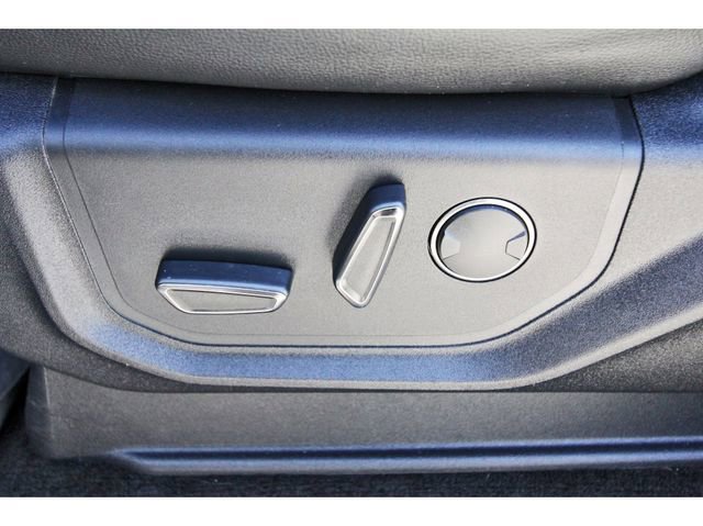 Used 2018 Ford F150 Raptor w/ Equipment Group 802A Luxury AWD/4WD image 26