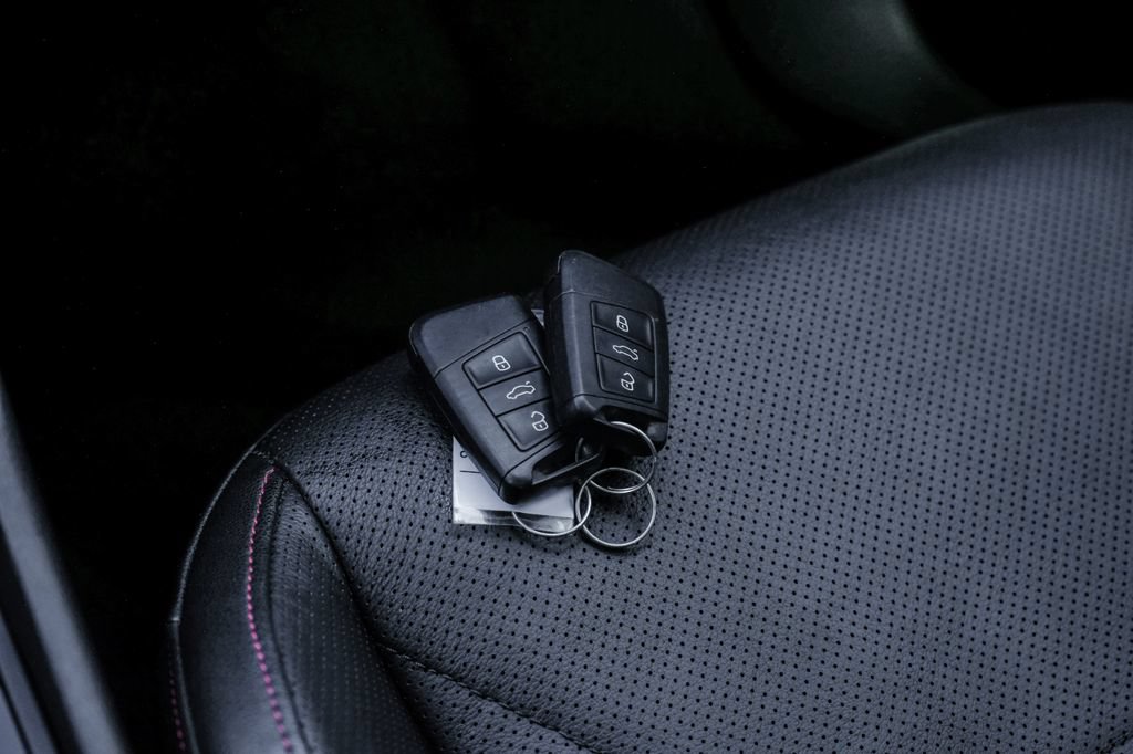 Used 2019 Volkswagen Jetta GLI Autobahn FWD image 61