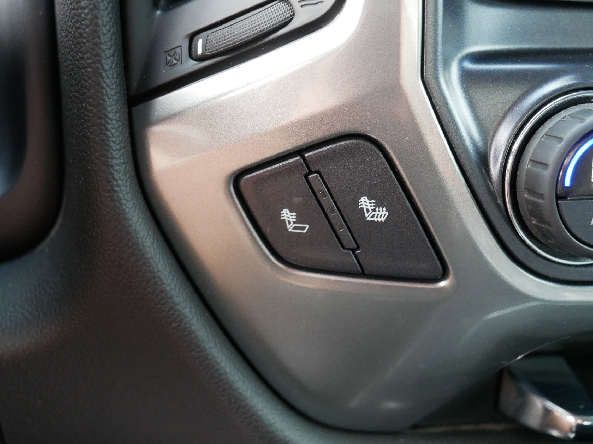 Used 2016 Chevrolet Silverado 1500 LT w/ All Star Edition AWD/4WD image 32