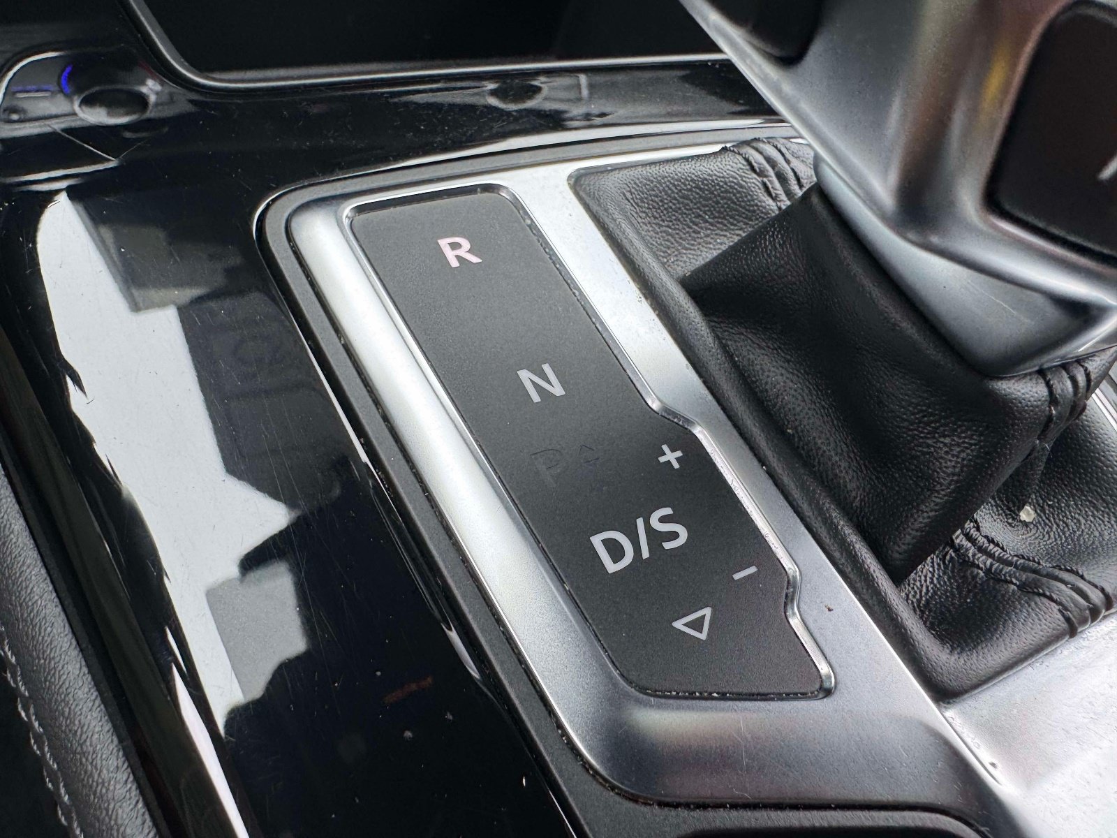 Used 2023 Audi A4 2.0T Prestige w/ Prestige Package AWD/4WD image 41