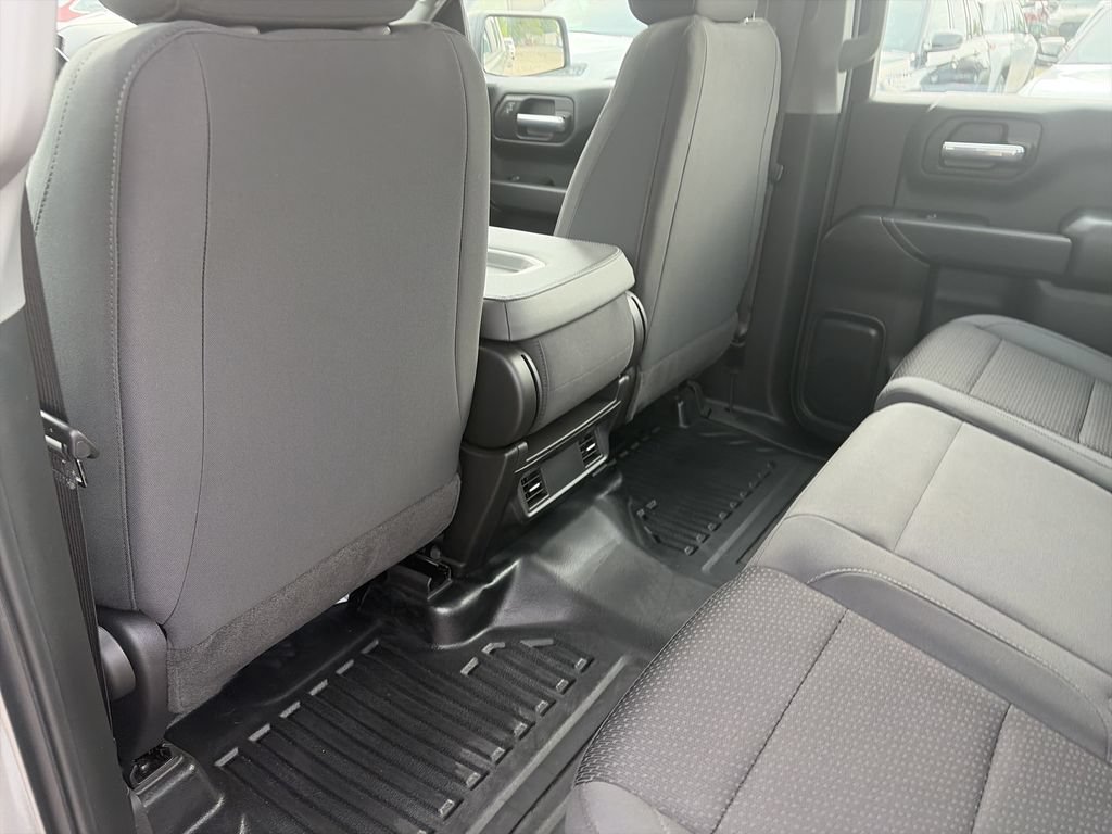 Used 2025 Chevrolet Silverado 1500 W/T AWD/4WD image 26