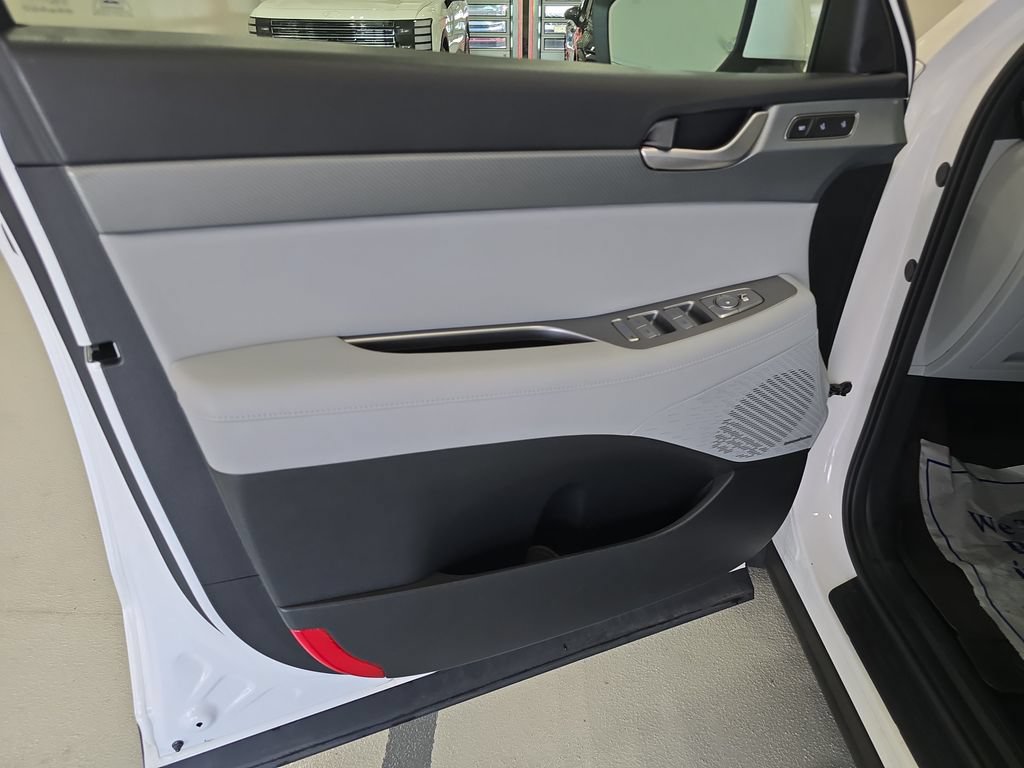 Certified 2023 Hyundai Palisade SEL w/ Premium Package AWD/4WD image 13