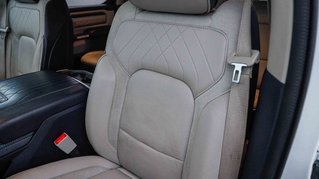 Used 2023 RAM 1500 Limited image 26