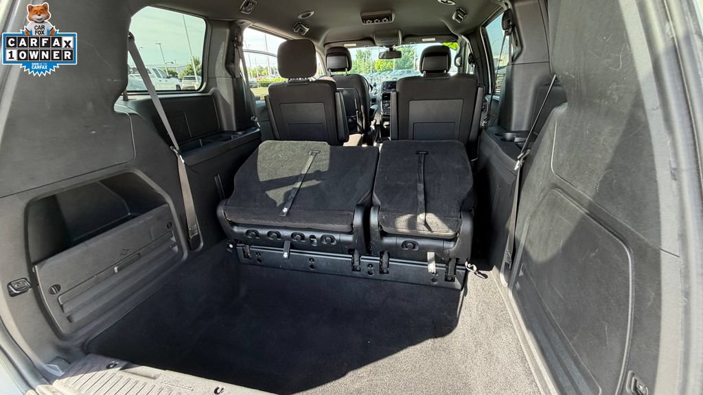 Used 2020 Dodge Grand Caravan SE FWD image 15