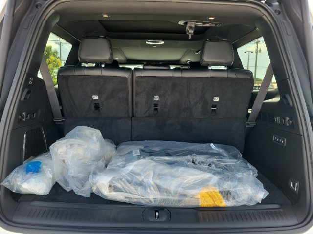 New 2026 Jeep Grand Wagoneer Limited AWD/4WD image 7