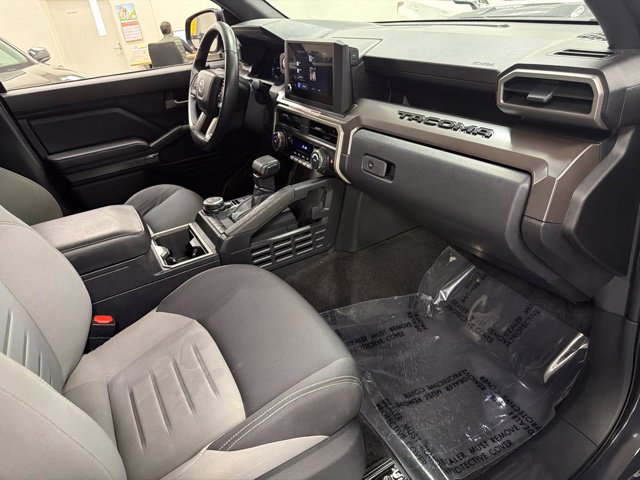 Certified 2024 Toyota Tacoma TRD Sport AWD/4WD image 10