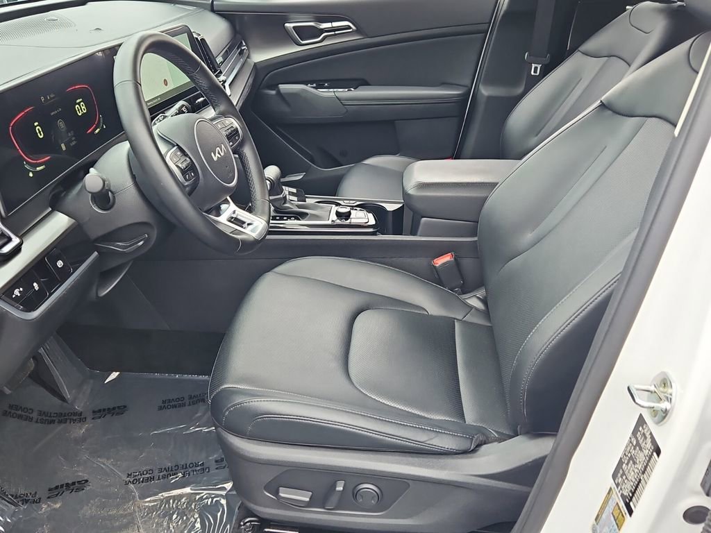 Used 2023 Kia Sportage EX image 11