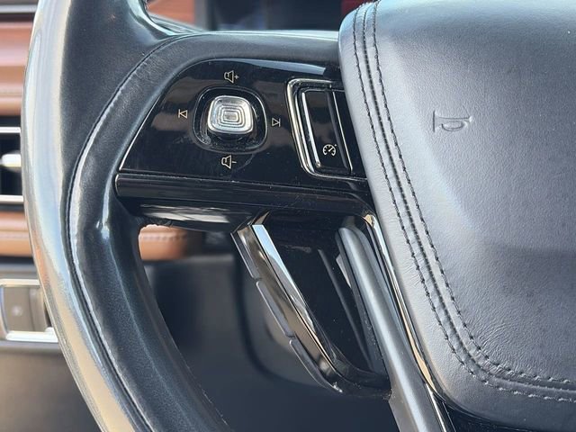 Used 2021 Lincoln Aviator Reserve image 22