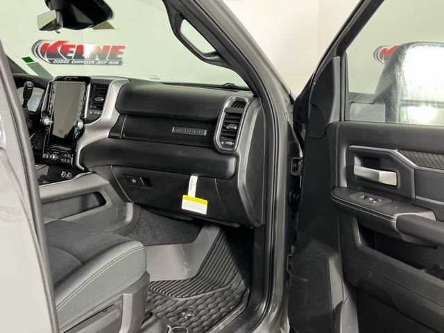 New 2026 RAM 2500 Big Horn AWD/4WD image 29