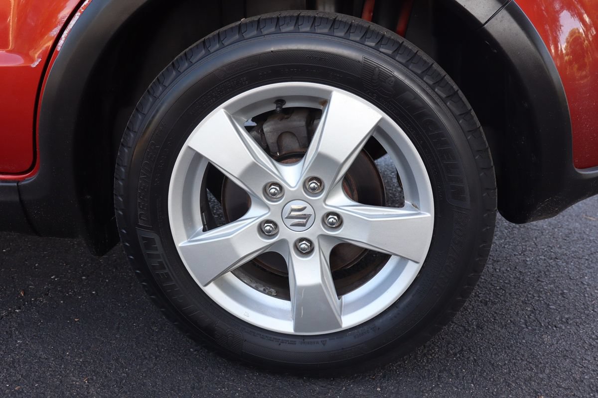 Used 2010 Suzuki SX4 Touring AWD/4WD image 41
