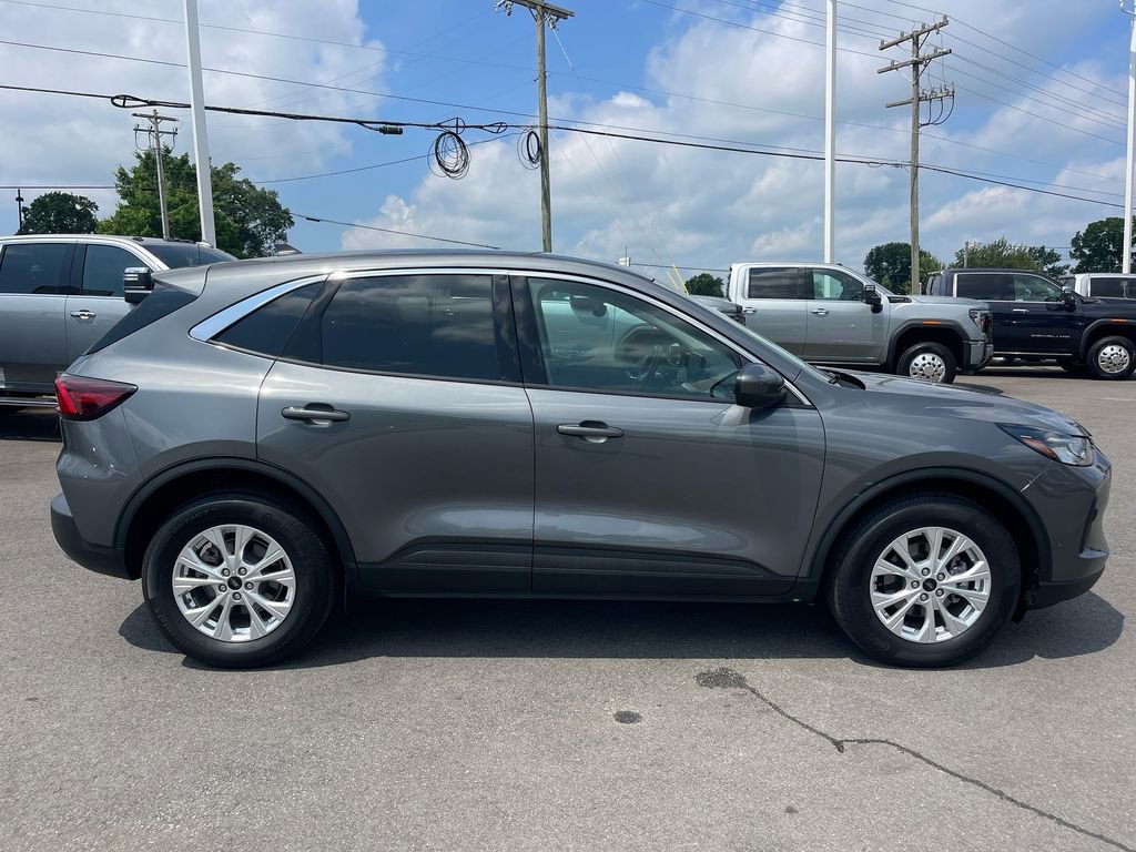 Used 2023 Ford Escape Active w/ Tech Pack #2 image 6