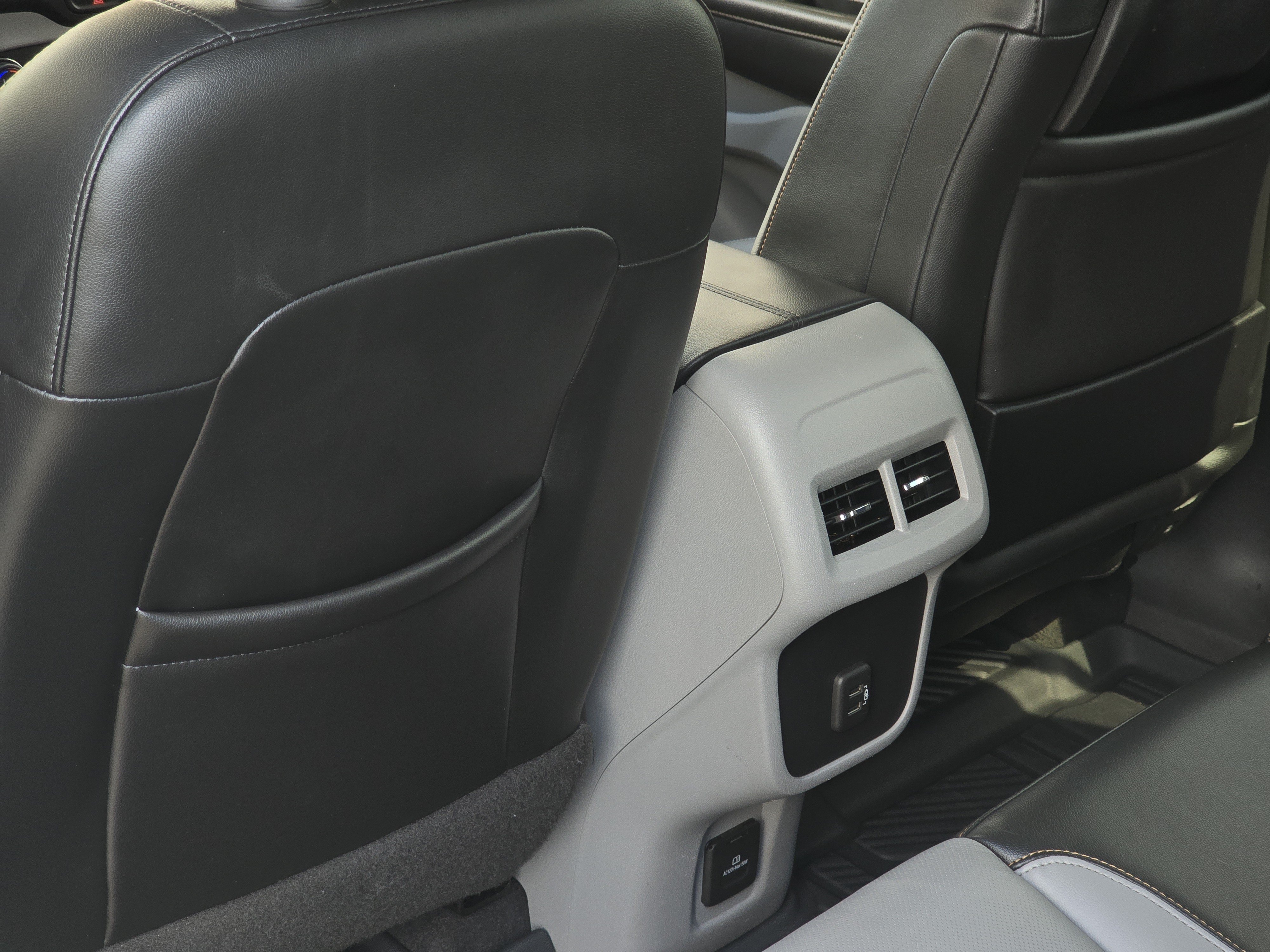 Used 2019 GMC Terrain SLT FWD image 27