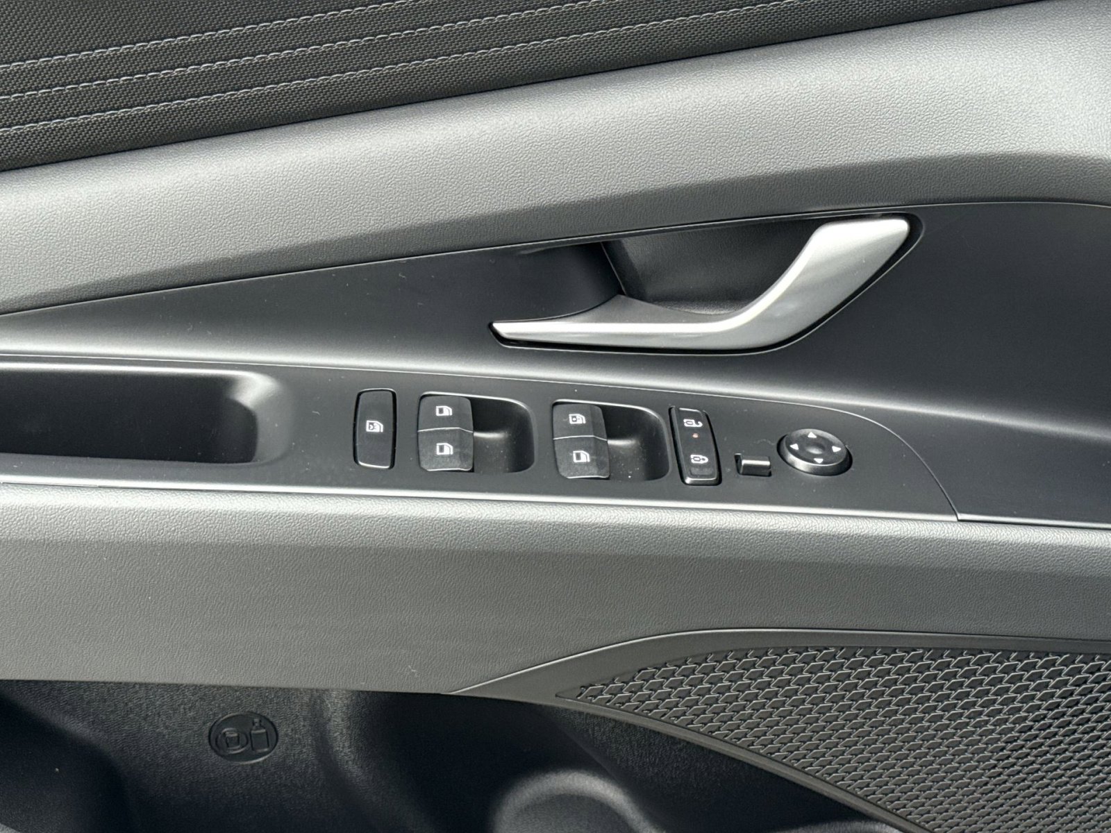 New 2026 Hyundai Elantra Blue image 15