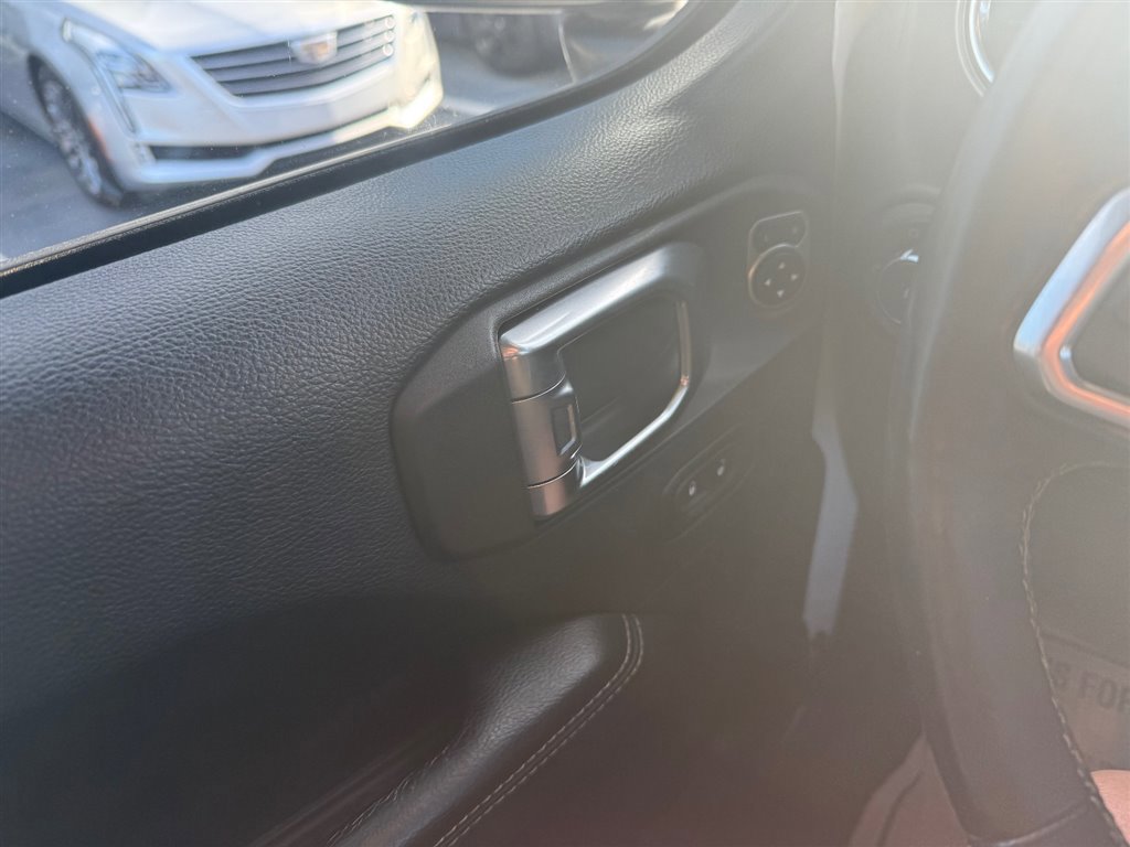 Used 2018 Jeep Wrangler Rubicon image 21