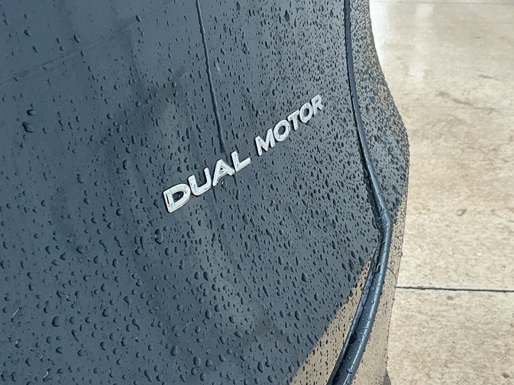Used 2021 Tesla Model Y Long Range AWD/4WD image 10