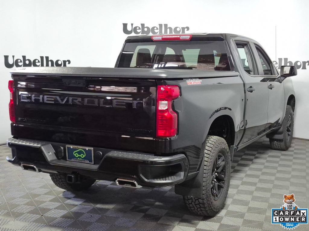 Certified 2025 Chevrolet Silverado 1500 Custom Trail Boss w/ LPO, Dark Essentials Package AWD/4WD image 7