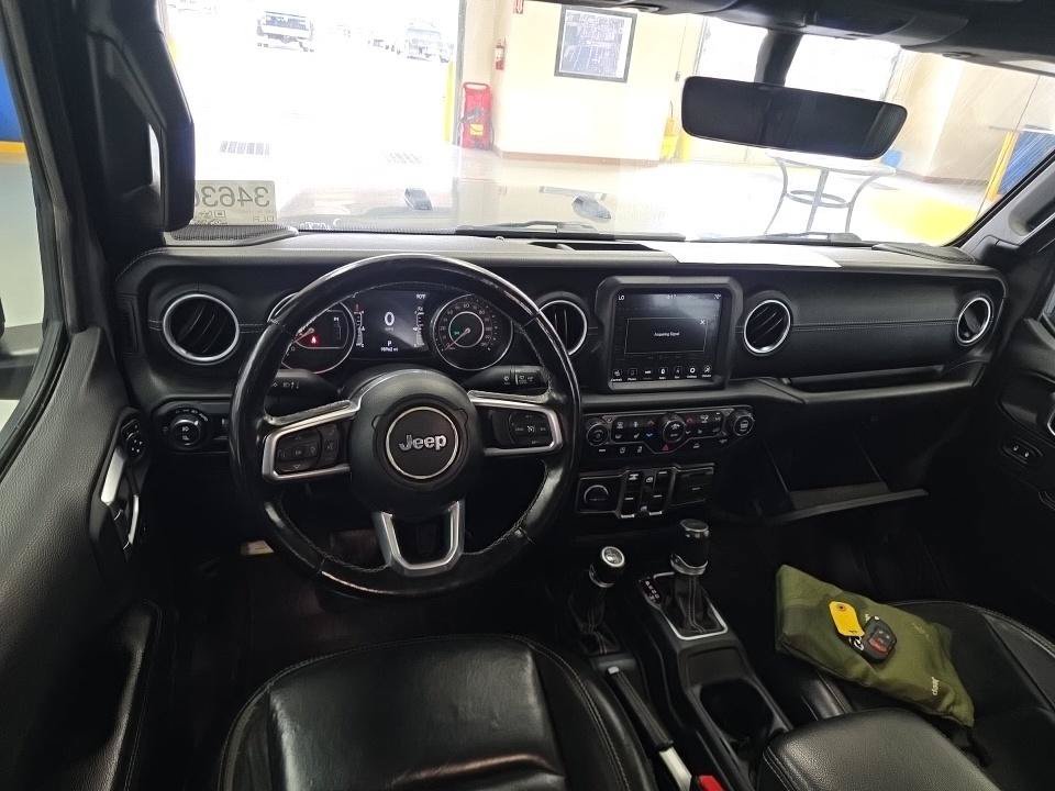 Certified 2022 Jeep Gladiator Overland w/ Popular Equipment Package AWD/4WD image 5