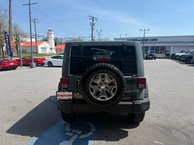 Used 2014 Jeep Wrangler Unlimited Rubicon w/ Connectivity Group image 19