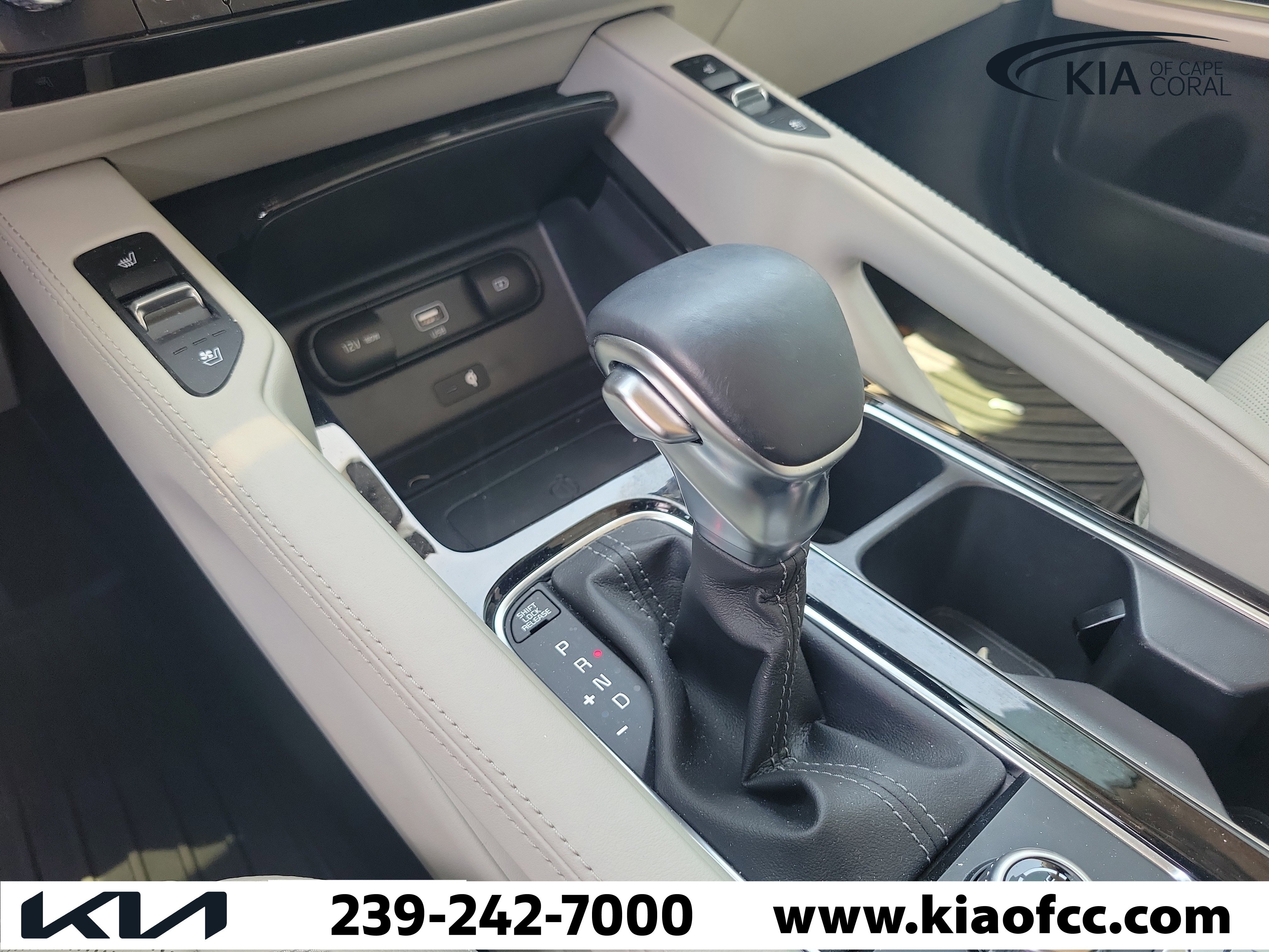 Certified 2022 Kia Telluride EX w/ EX Premium Package FWD image 31