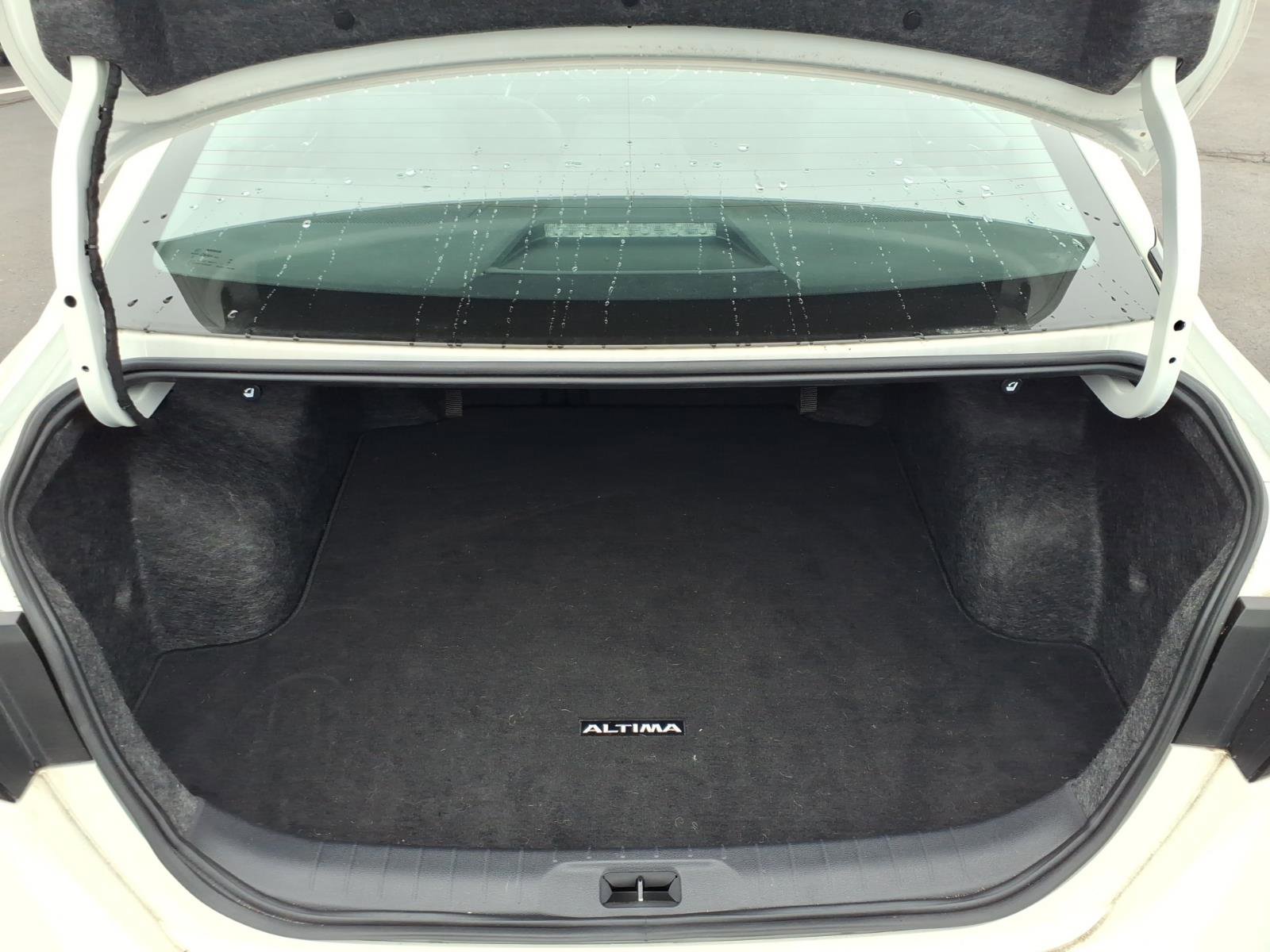 Used 2023 Nissan Altima 2.5 SR image 11