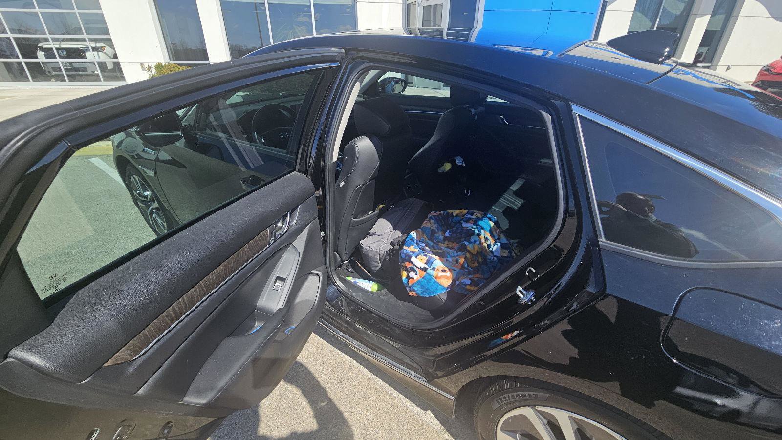 Used 2022 Honda Accord EX-L image 12