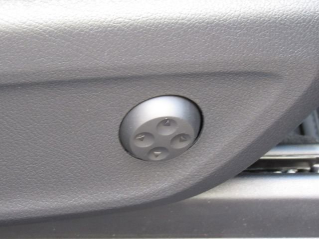 Used 2025 Mercedes-Benz GLE 350 4MATIC image 20