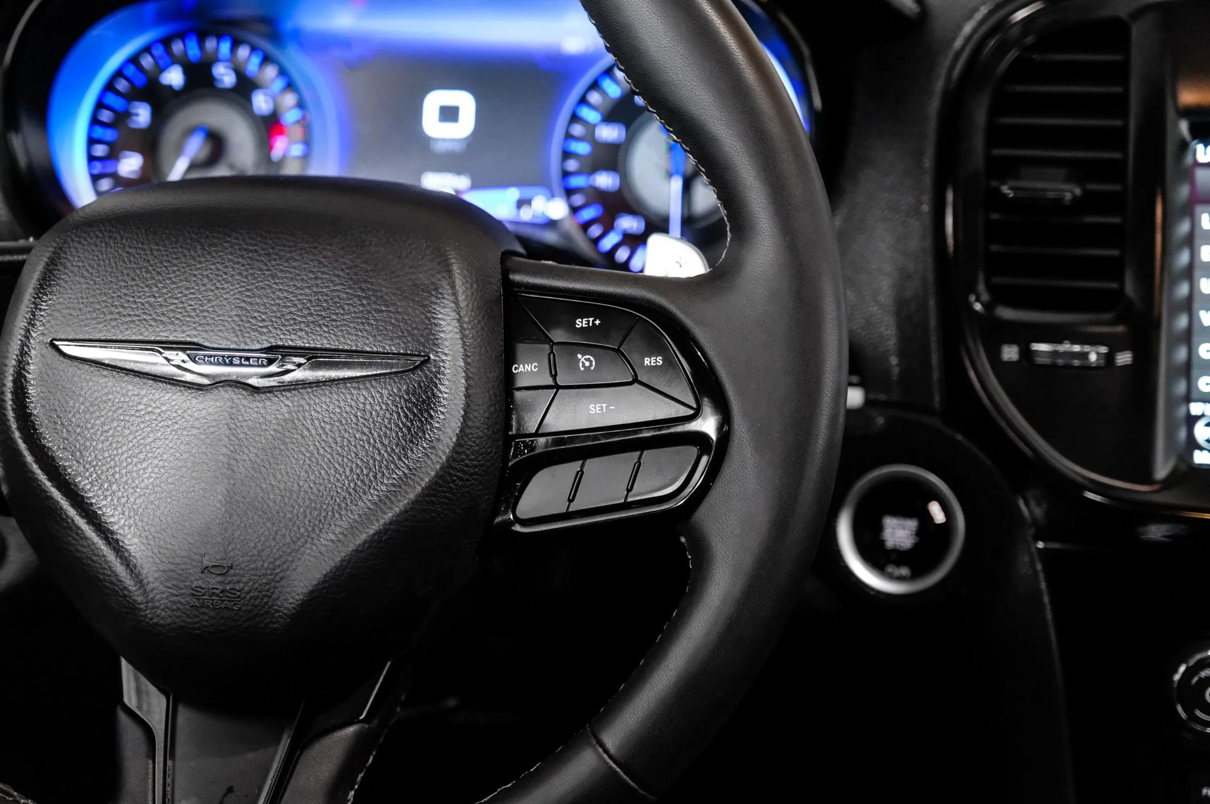 Used 2022 Chrysler 300 S RWD image 15