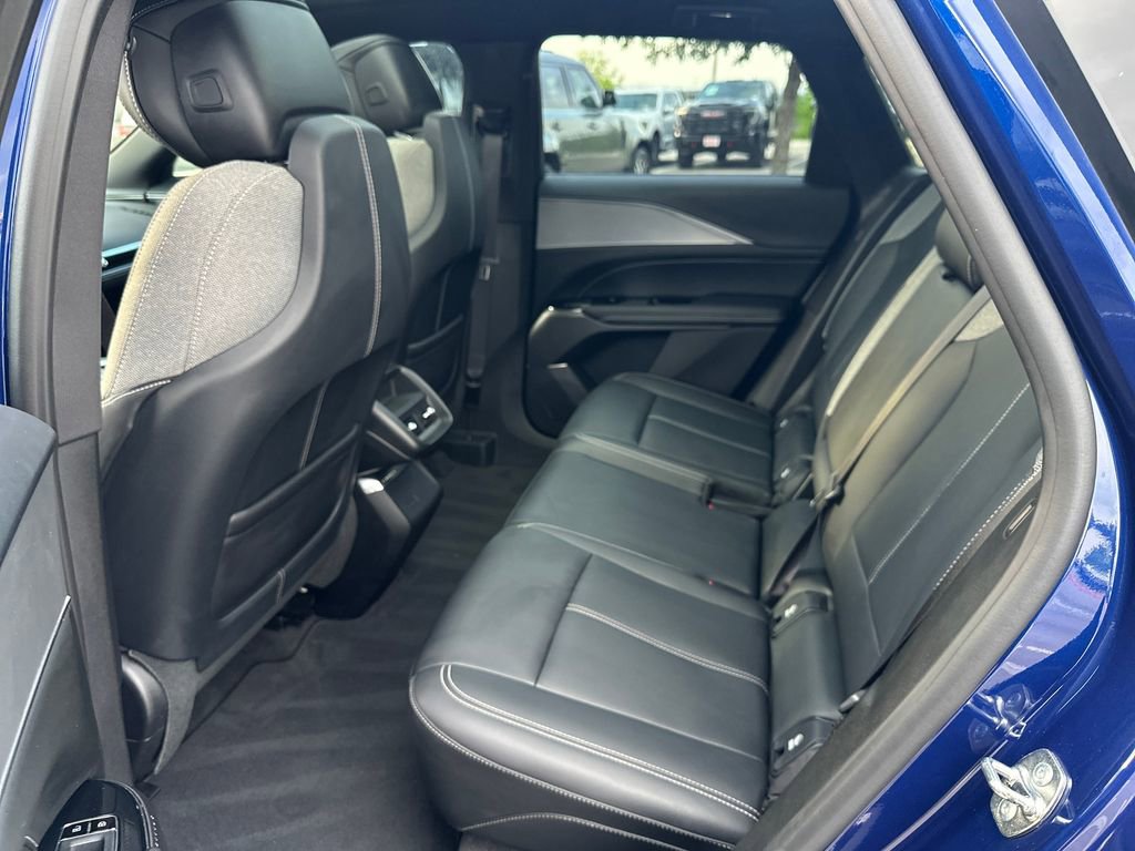 Used 2024 Cadillac Lyriq Tech w/ Driver Assist Package image 31