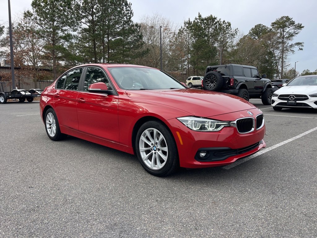 Used 2018 BMW 320i xDrive Sedan image 5
