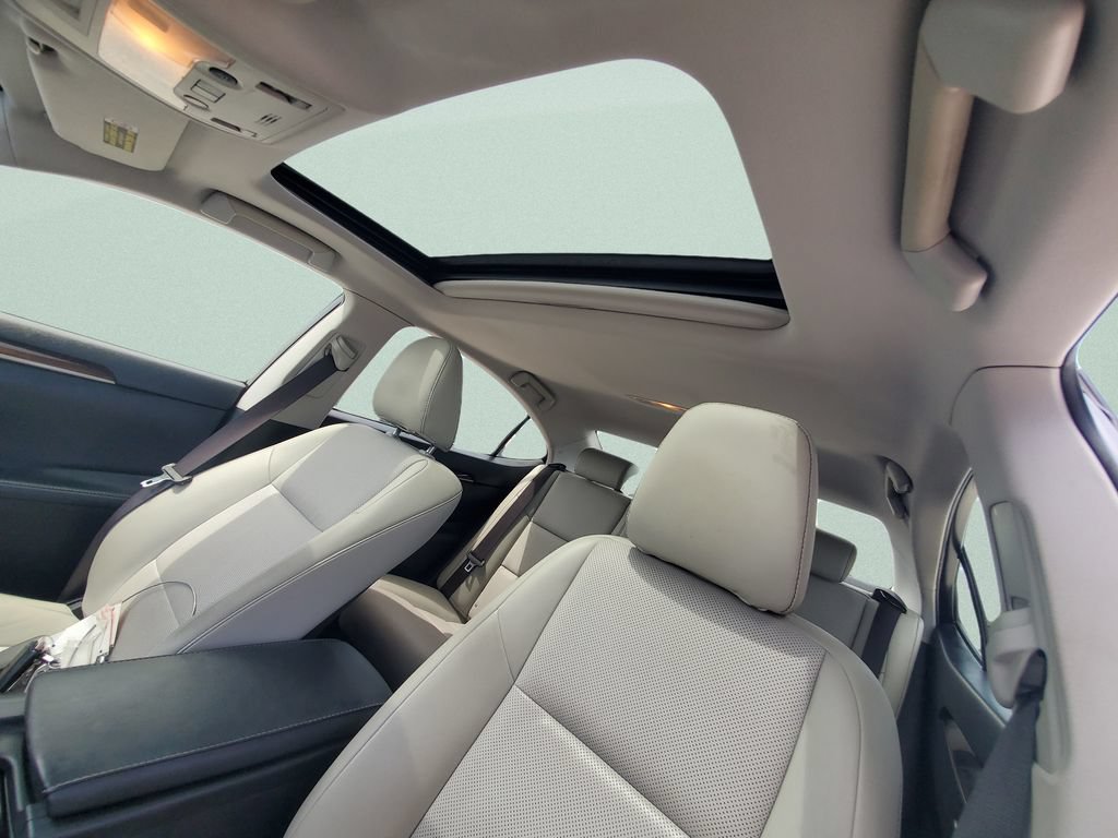 Used 2014 Lexus ES 350 w/ Premium Package FWD image 17