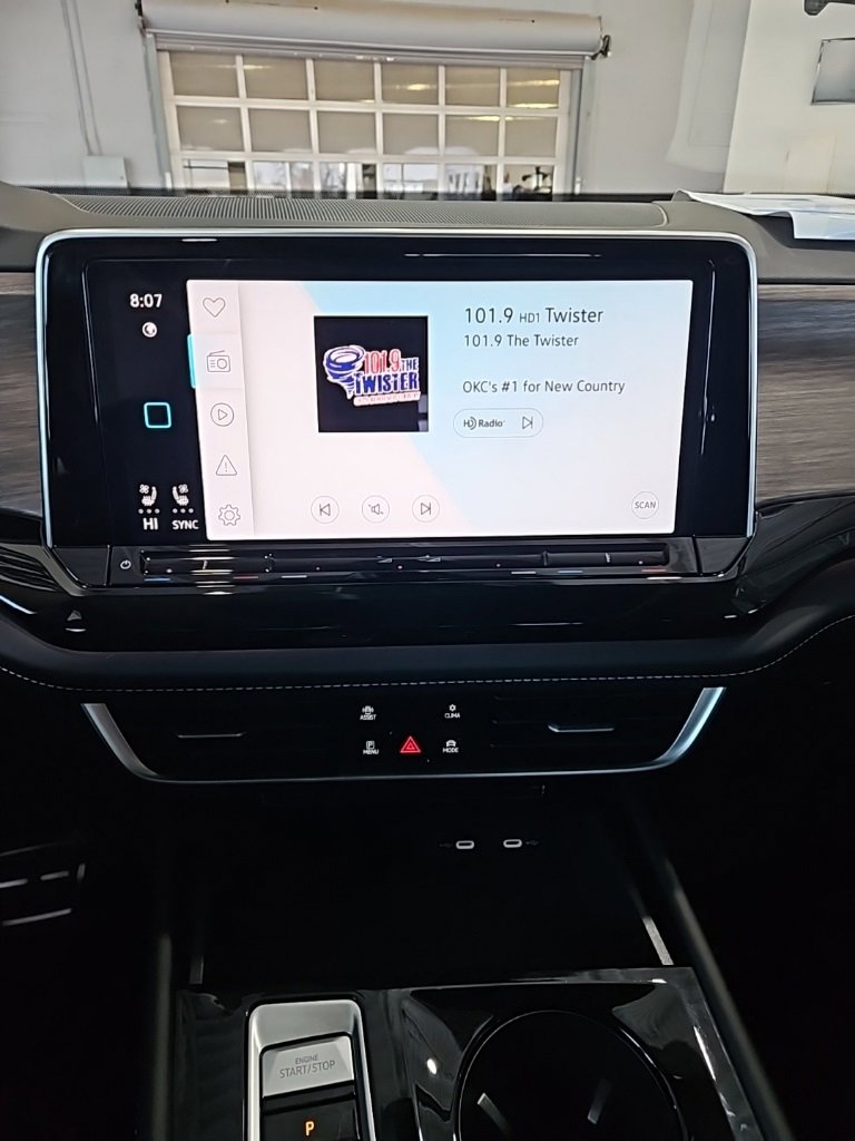 New 2026 Volkswagen Atlas SEL Premium R-Line image 35