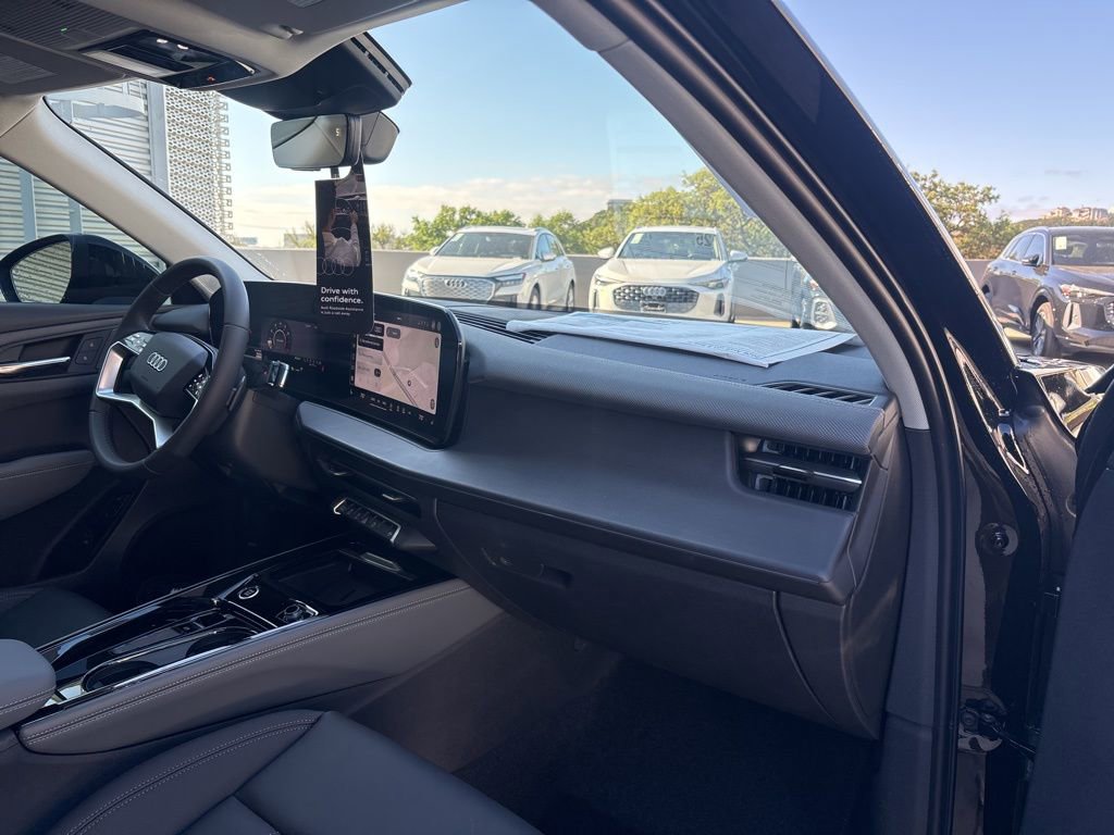 New 2026 Audi Q3 quattro 2.0T AWD/4WD image 15