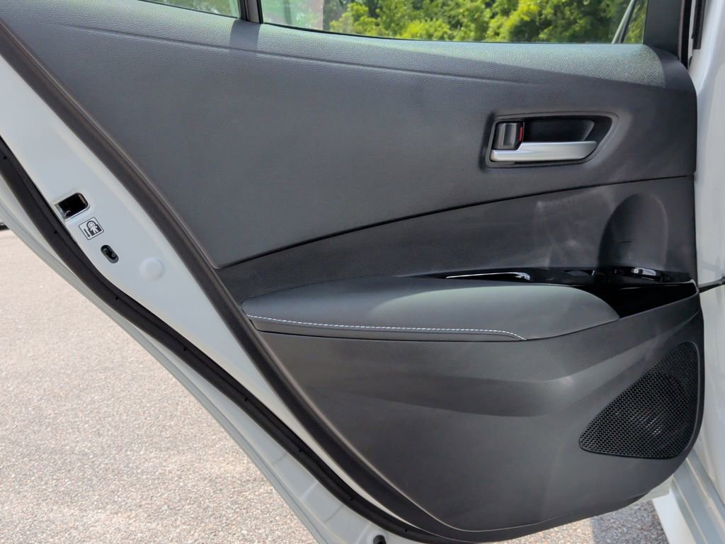 Used 2025 Toyota Corolla XSE FWD image 22