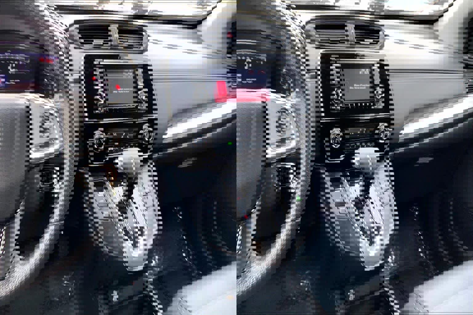 Used 2020 Honda CR-V LX image 7