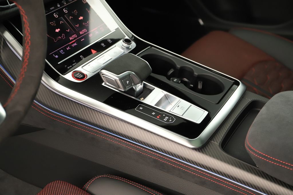 New 2026 Audi RS Q8 performance image 17