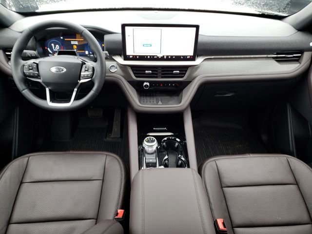 New 2025 Ford Explorer Platinum image 13
