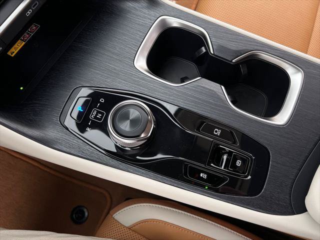 Certified 2026 Lexus RZ 450e AWD w/ Technology Package image 22