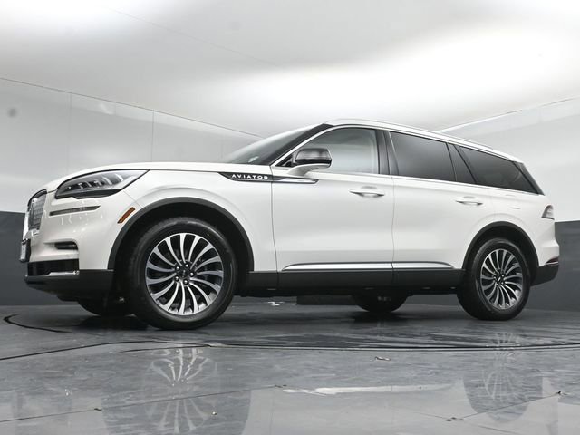 Used 2023 Lincoln Aviator AWD w/ Premium Package image 37