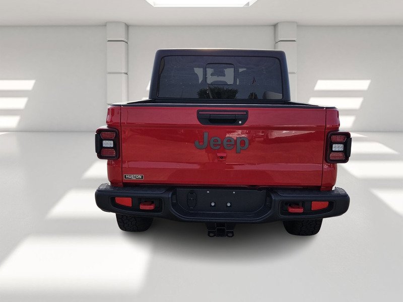 Certified 2025 Jeep Gladiator Rubicon w/ Convenience Group image 4